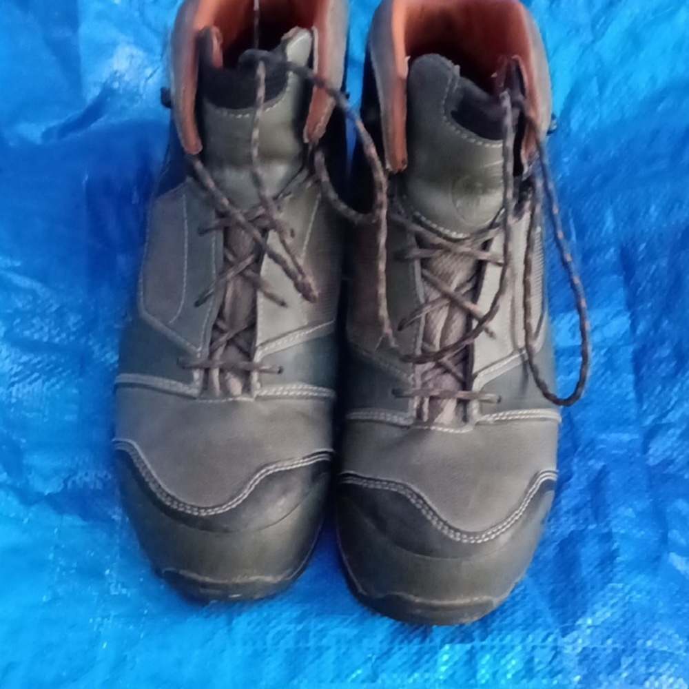 Men's Rugged Black and Brown Boots